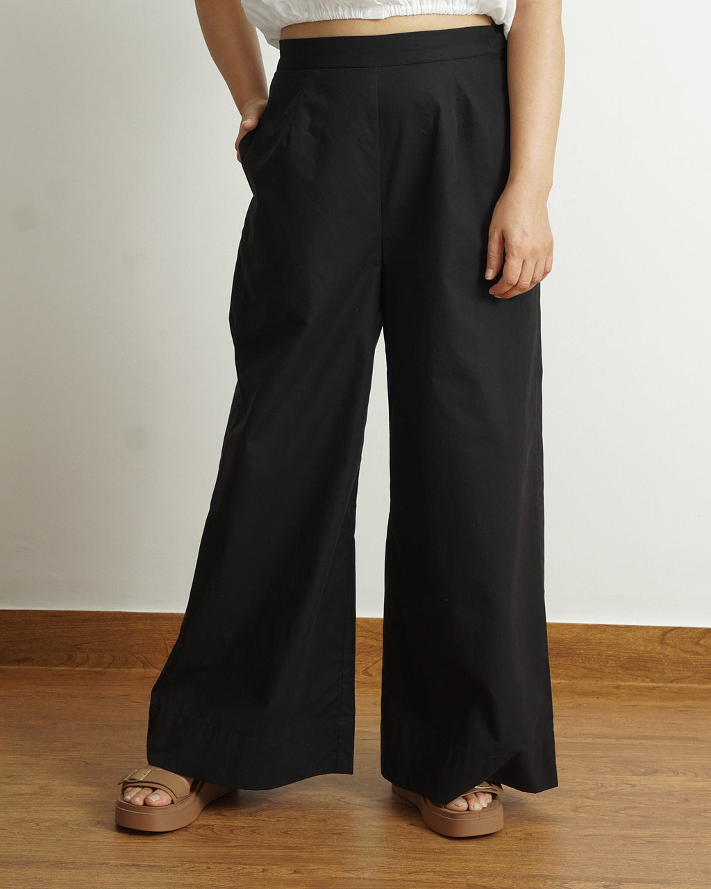 Elastic Wide Trousers in Black | 100% Cotton