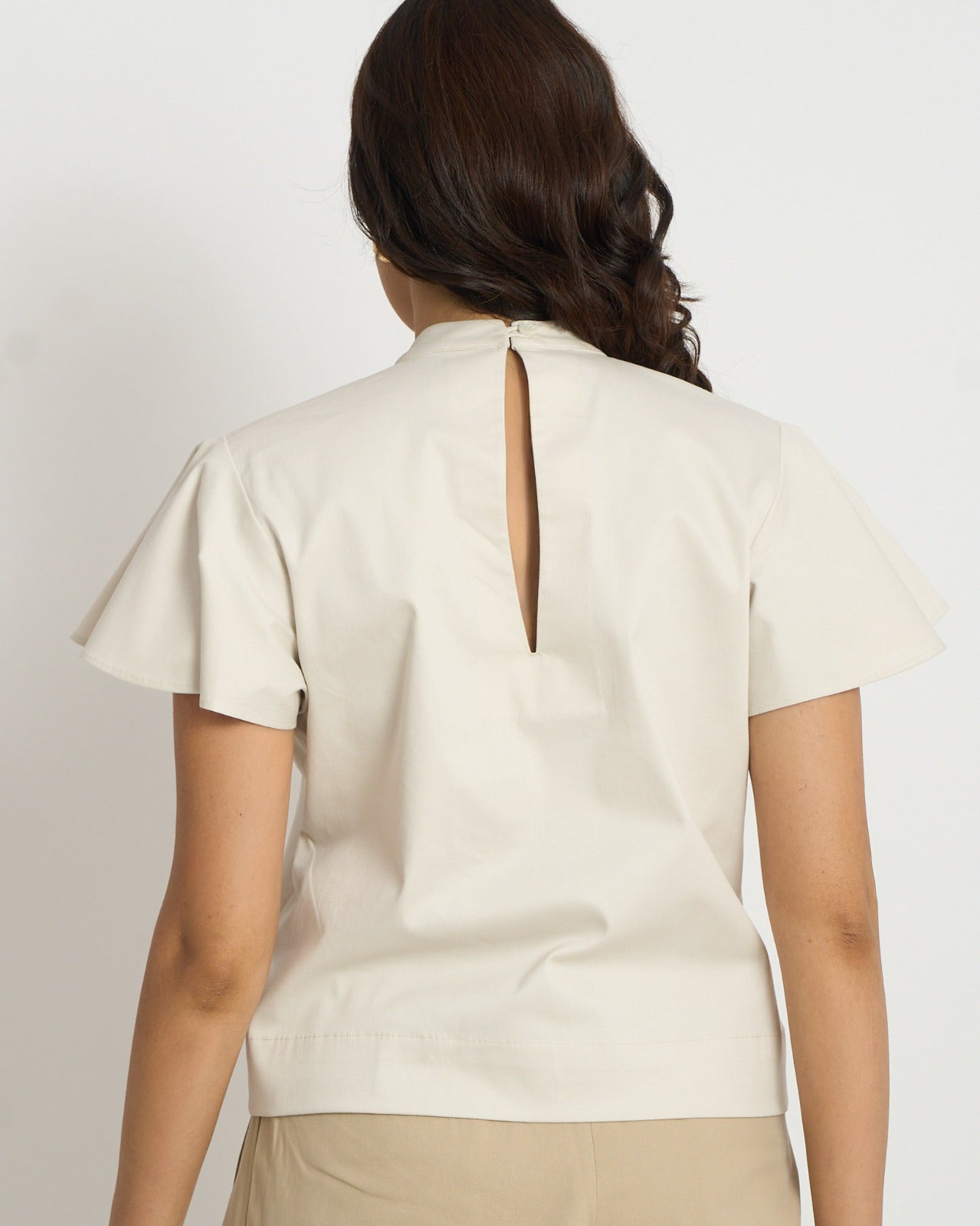 The frill sleeve top in cream  | 100% Cotton
